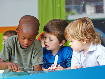 Childeren sitting together